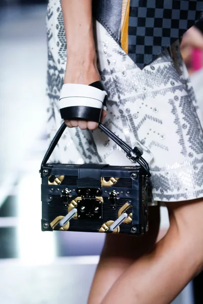 Look 39